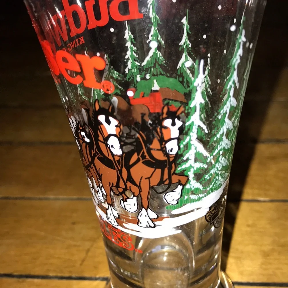 Budweiser Clear 1989 Pilsner Glass with Red Logo &‎ Green Tree Graphics